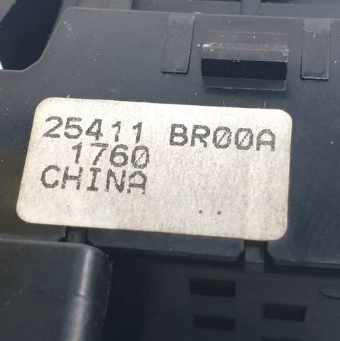 Botón de encendido del motor del elevalunas trasero 25411BR00A NISSAN