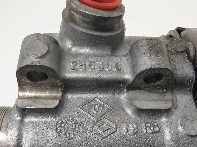 255366 Renault (RVI)