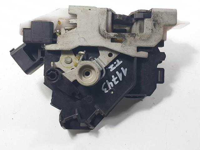 2S4AA26413EB Ford