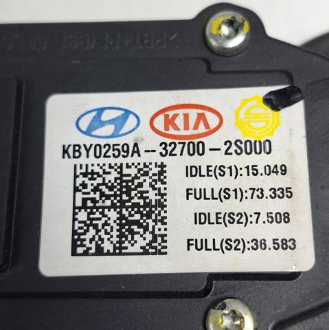327002S000 Hyundai/Kia