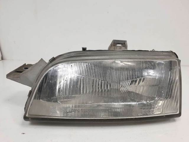 Faro izquierdo para Fiat Punto 176