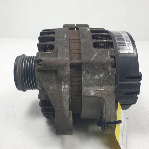 Alternador del motor 373002F100 HYUNDAI
