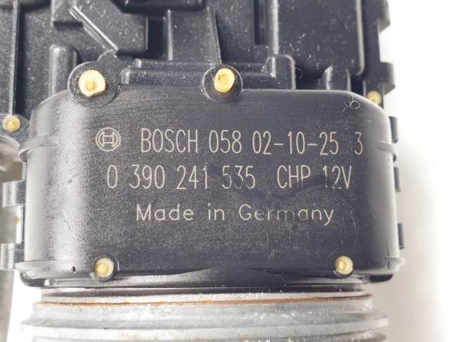 390241535 Renault (RVI)