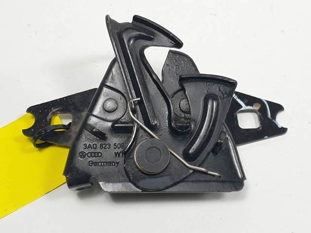 Cerradura de Capot Volkswagen Passat  (1988-1997)