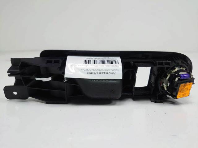 VAG 3B0839114 Manija interior derecha de puerta trasera  comprar en Ponferrada