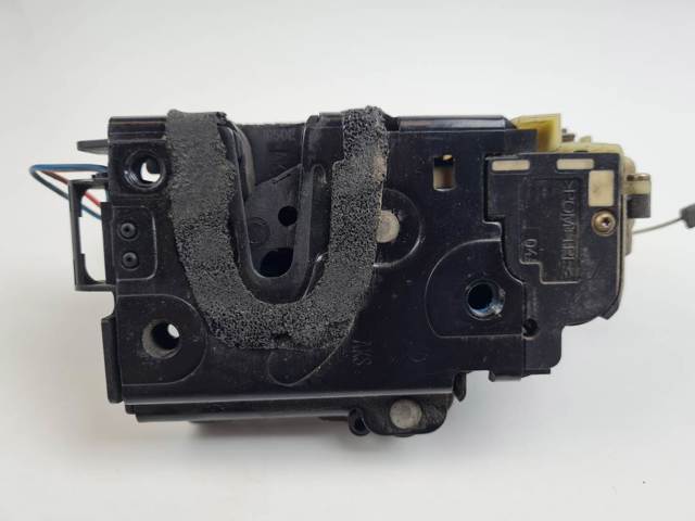 3B1837016BQ Cerradura de puerta delantera derecha  comprar en Pontevedra