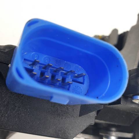 VAG 3D1837015AS Cerradura de puerta delantera izquierda  disponible España