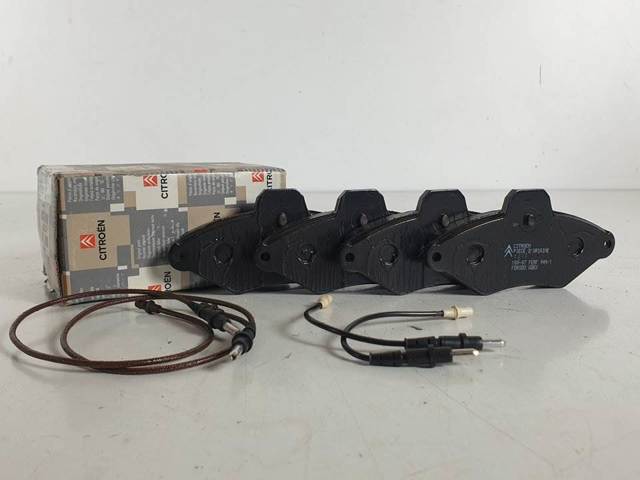 425291 PEUGEOT Pastillas de freno delanteras de disco  disponible Vigo