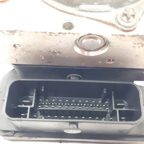 476608845R Renault (RVI)