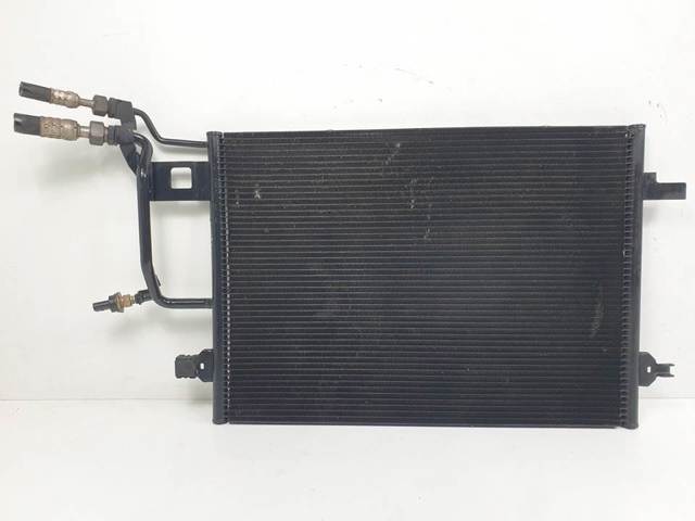 Condensador de aire acondicionado 4B0260401T VAG