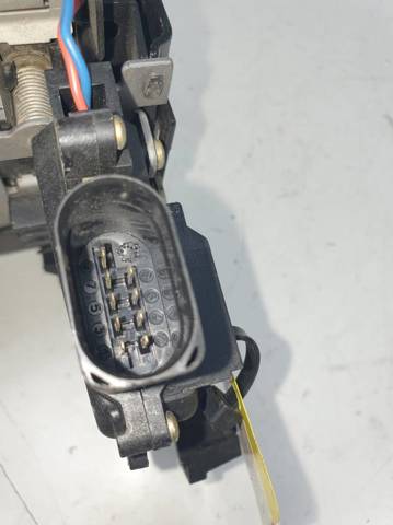 4B1837015G VAG Cerradura de puerta delantera izquierda  comprar en Jaén