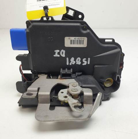 Cerradura de puerta delantera izquierda 4E1837015 VAG