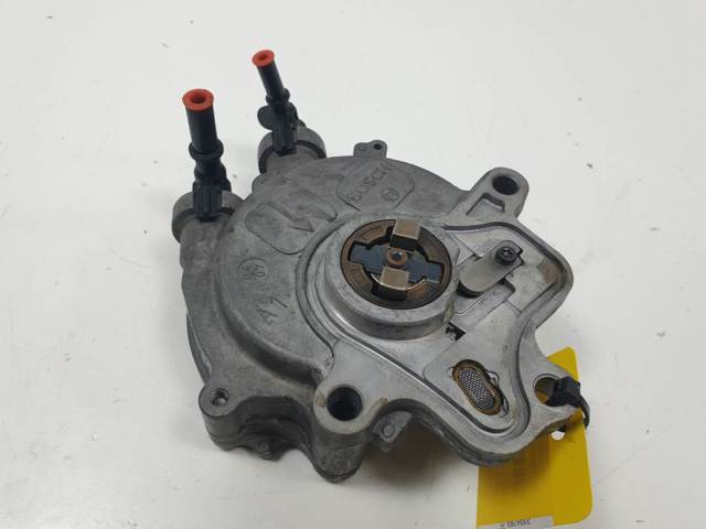 4R8Q2A451AF Land Rover