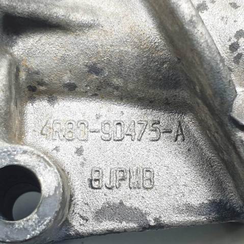 4R8Q9D475A Jaguar