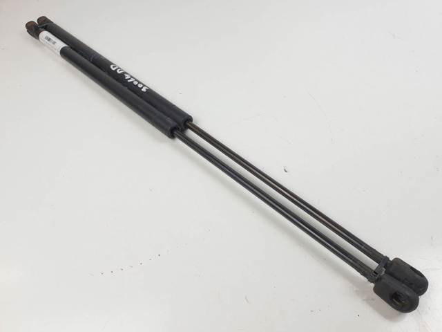 51237160818 BMW