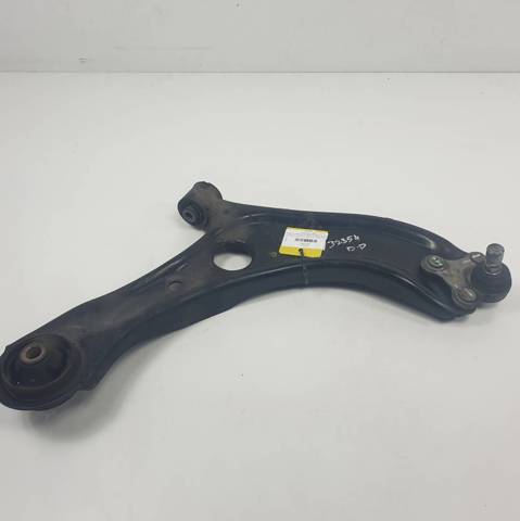 Brazo inferior derecho de la suspensión delantera 54501D7000 HYUNDAI