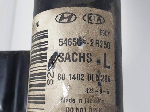 Amortiguador eje delantero izquierda 546502R250 HYUNDAI