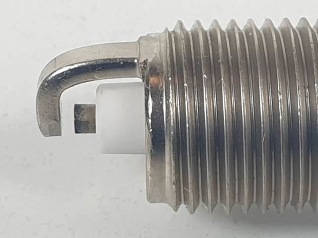 596058 Bujía comprar Sevilla