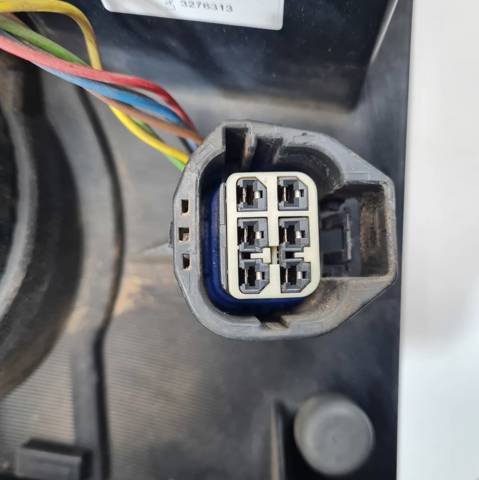 5H3213405CC Land Rover