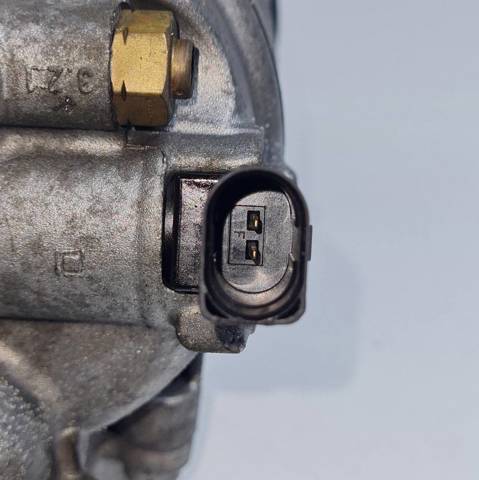 VAG 5N0820803E Compresor de aire acondicionado  comprar en Murcia