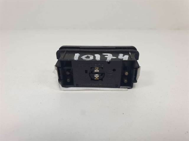 61311374220 BMW