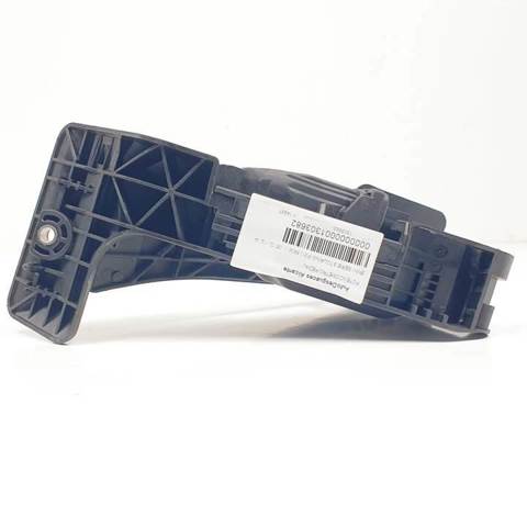 6853175 BMW