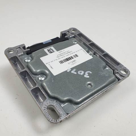 6870234 BMW