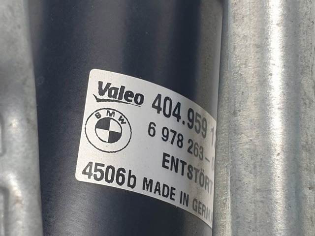 697826301 BMW
