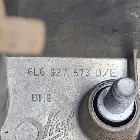 6L6827573E VAG