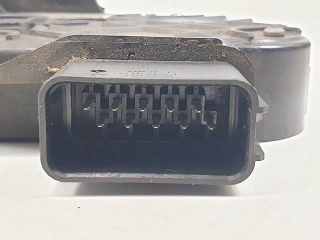6M2AR26413EC Ford