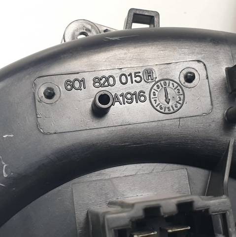 6Q1820015 VAG