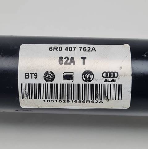 Semieje delantero derecho 6R0407762A VAG