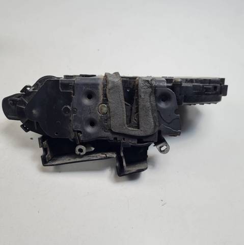 6W8A21813GD Jaguar