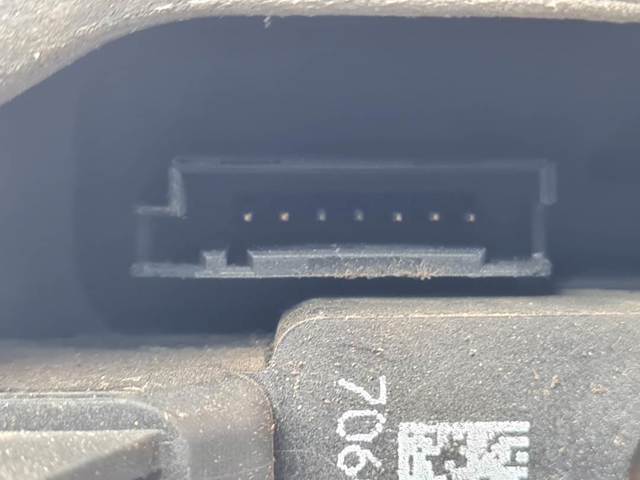 7060296 BMW