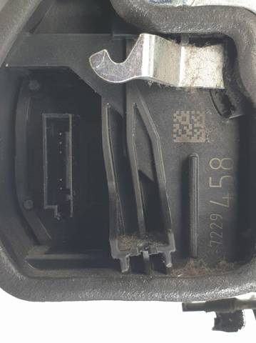 BMW 7229458 Cerradura de puerta delantera derecha  en stock Terrassa