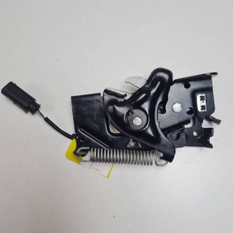 724254811 BMW