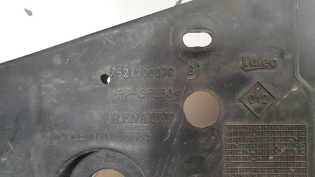 752100007R Renault (RVI)
