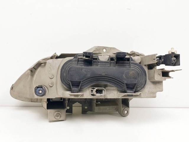 Faro delantero derecho 7700820123 RENAULT