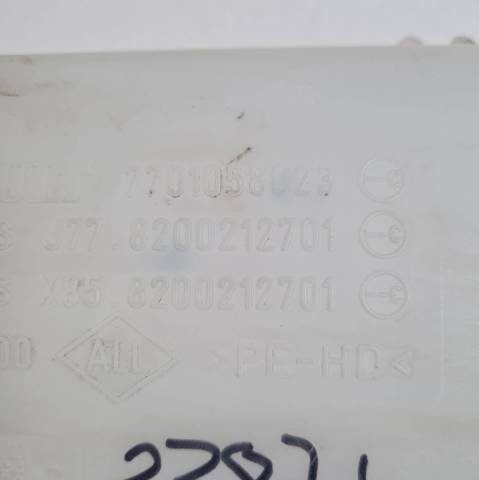 7701058023 Renault (RVI)