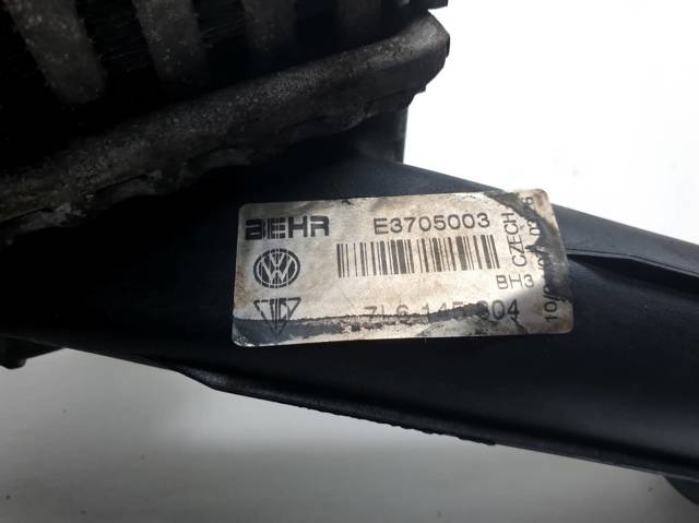 Enfriador de aire de admisión 7L6145804 VAG