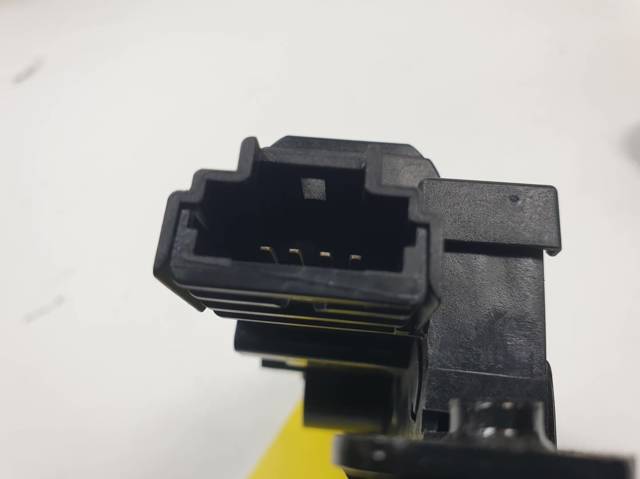Cerradura de portón trasero 8200497798B RENAULT