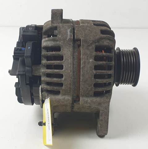 Alternador de coche 8200660025A RENAULT