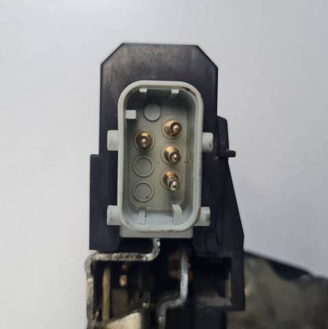 8352165 BMW