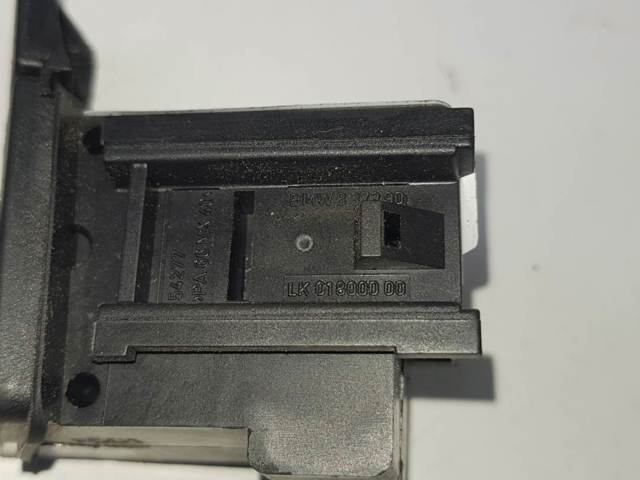 8373901 BMW