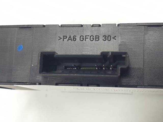 8381510 BMW