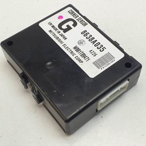 8638A035 Mitsubishi