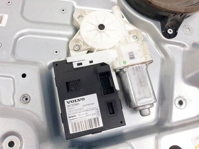 8679081RH Volvo