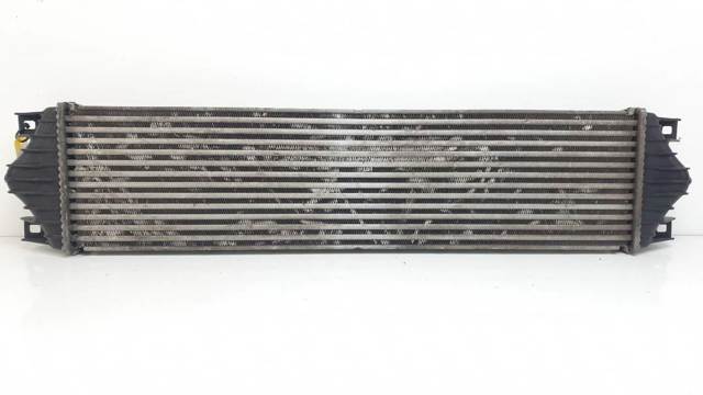 Radiador de aire de admisión 874806M NISSAN