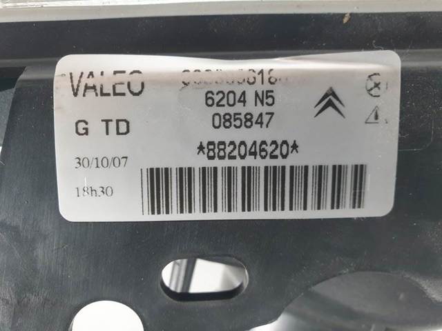 Precio del repuesto Faros delantero izquierdo Saxo  hatchback
