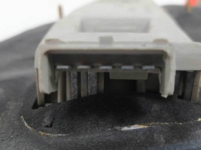 89FG13N004BA Ford
